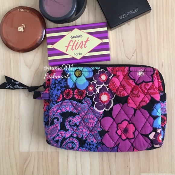 Vera Bradley Handbags - Vera Bradley Glenna Floral Fiesta Make Up Bag